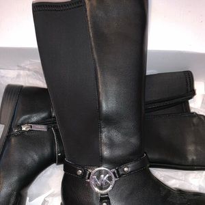 Brand new only wore twice MK black boots